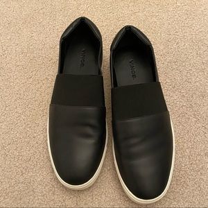 Vince 9.5 shoes NWOT